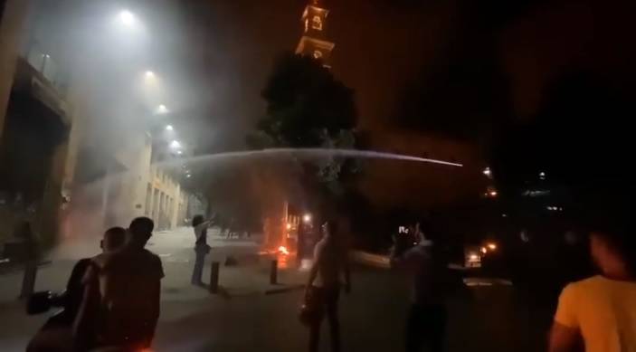 Tensions et actes de vandalisme dans le centre-ville de Beyrouth