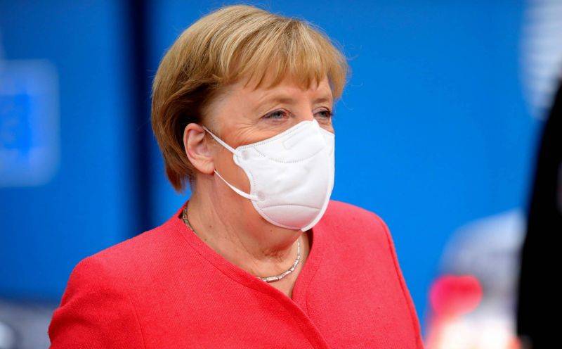 Quand Merkel compare les restrictions liées au virus à sa vie en RDA