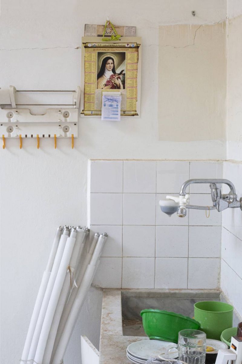 « Au moins, il me reste ma maison... » « Au moins, il me reste ma maison... »