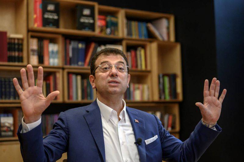 Enquête contre le maire d'Istanbul pour son opposition à un canal