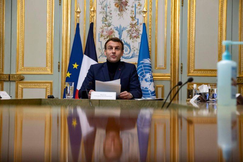Face à l’impéritie des politiques, le monde au chevet du peuple libanais Face à l’impéritie des politiques, le monde au chevet du peuple libanais