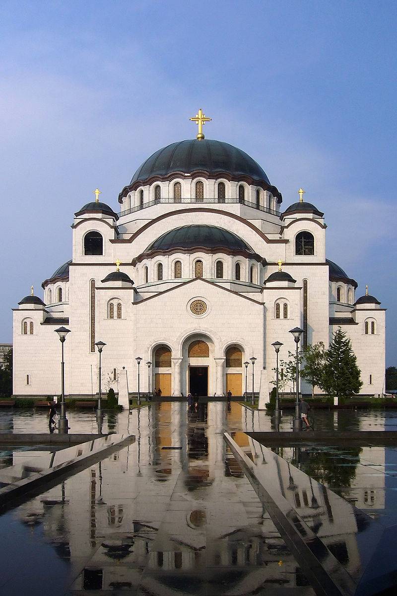 Hospitalisation du remplaçant du patriarche orthodoxe serbe mort du Covid-19