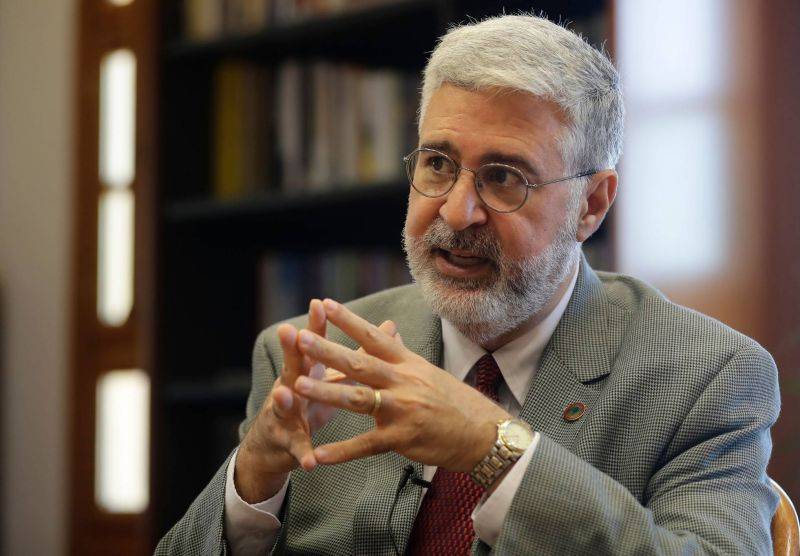 Les frais universitaires à l'AUB désormais payés au taux de 3.900 livres pour un dollar