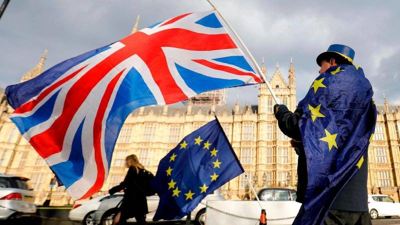 Rencontre Frost-Barnier sur fond de blocage des négociations