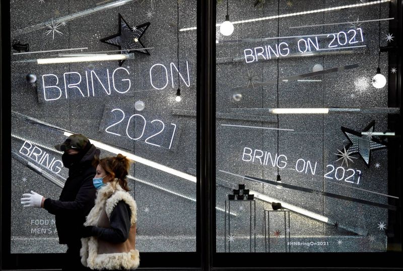 Plusieurs pays européens suspendent leurs liaisons avec Londres, l'inquiétude monte