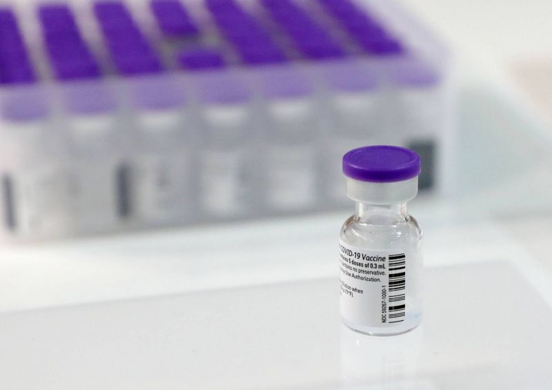 Washington achète 100 millions de doses supplémentaires de vaccin à Pfizer