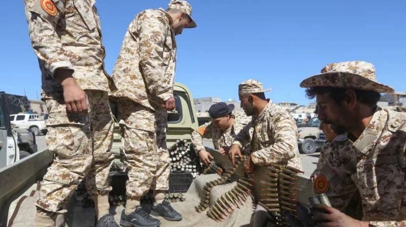Le Parlement prolonge le déploiement de militaires en Libye