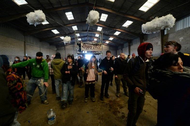 Un organisateur d'une fête sauvage mis en examen