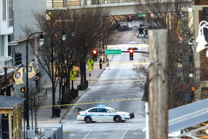 L'enquête se poursuit après l'explosion d'un camping-car à Nashville