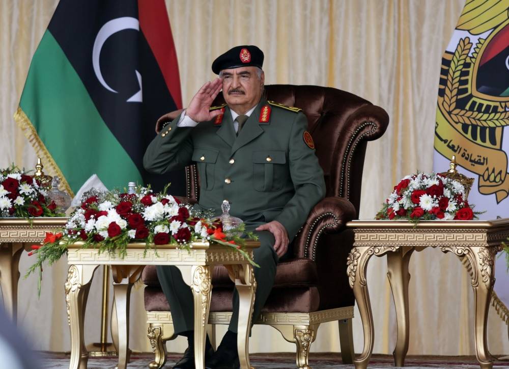 Haftar appelle à reprendre les armes pour 