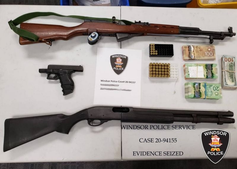 Trafic d'armes et de drogues au Canada : quatre Libanais, dont deux parents et leur fils, arrêtés