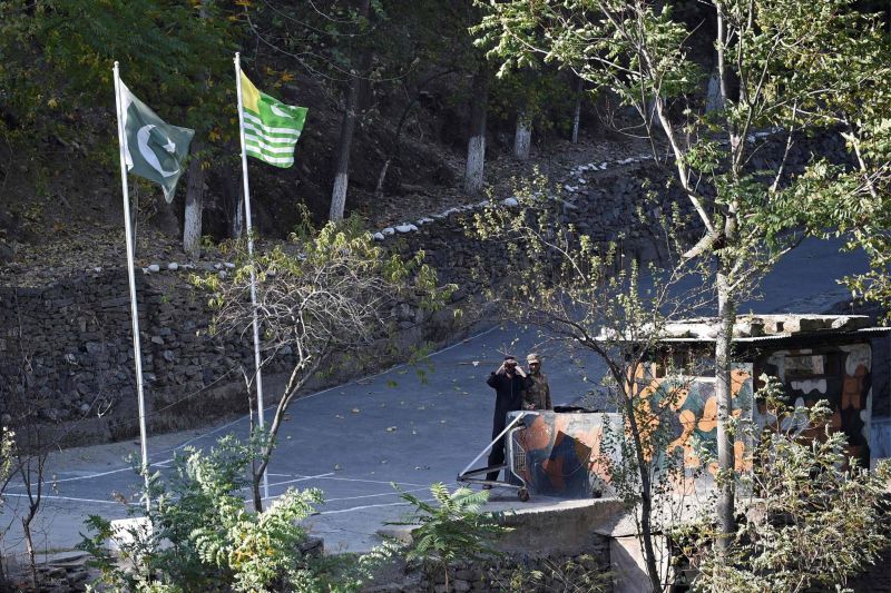 Au Cachemire, la tension s’accroît sur la ligne de cessez-le-feu entre l’Inde et le Pakistan
