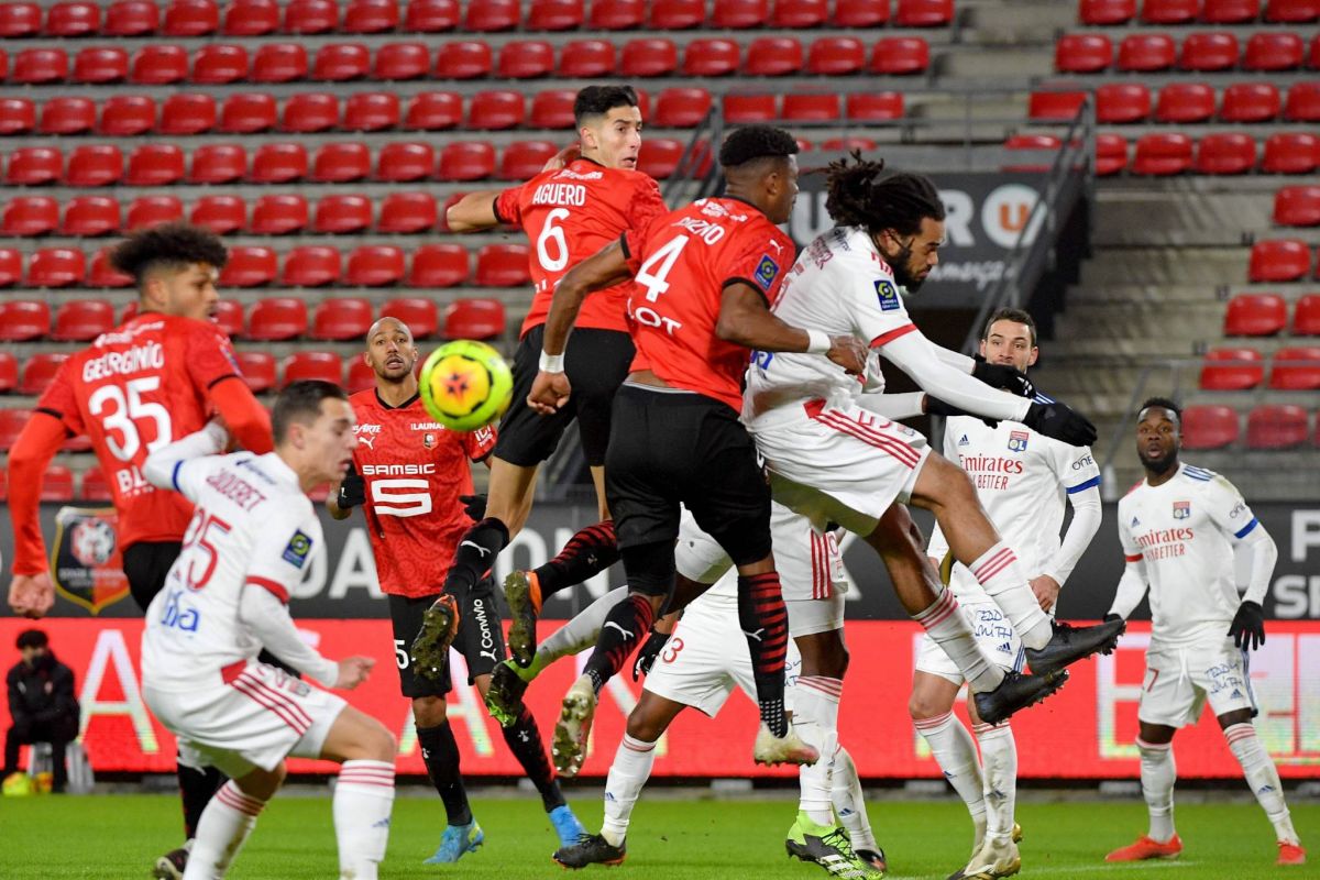 Roi de la phase aller, Lyon a ressorti ses griffes