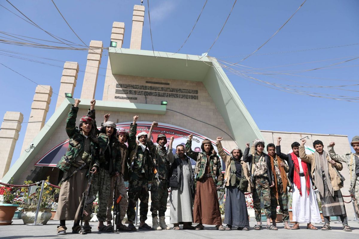 Classés « terroristes », les houthis s’en prennent à l’administration Trump Classés « terroristes », les houthis s’en prennent à l’administration Trump