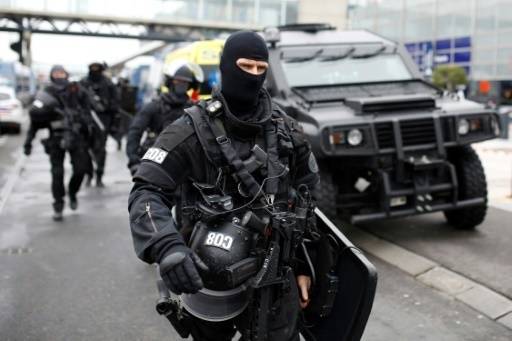Attaque de militaires près de Paris en 2017 : non-lieu pour deux proches de l'assaillant