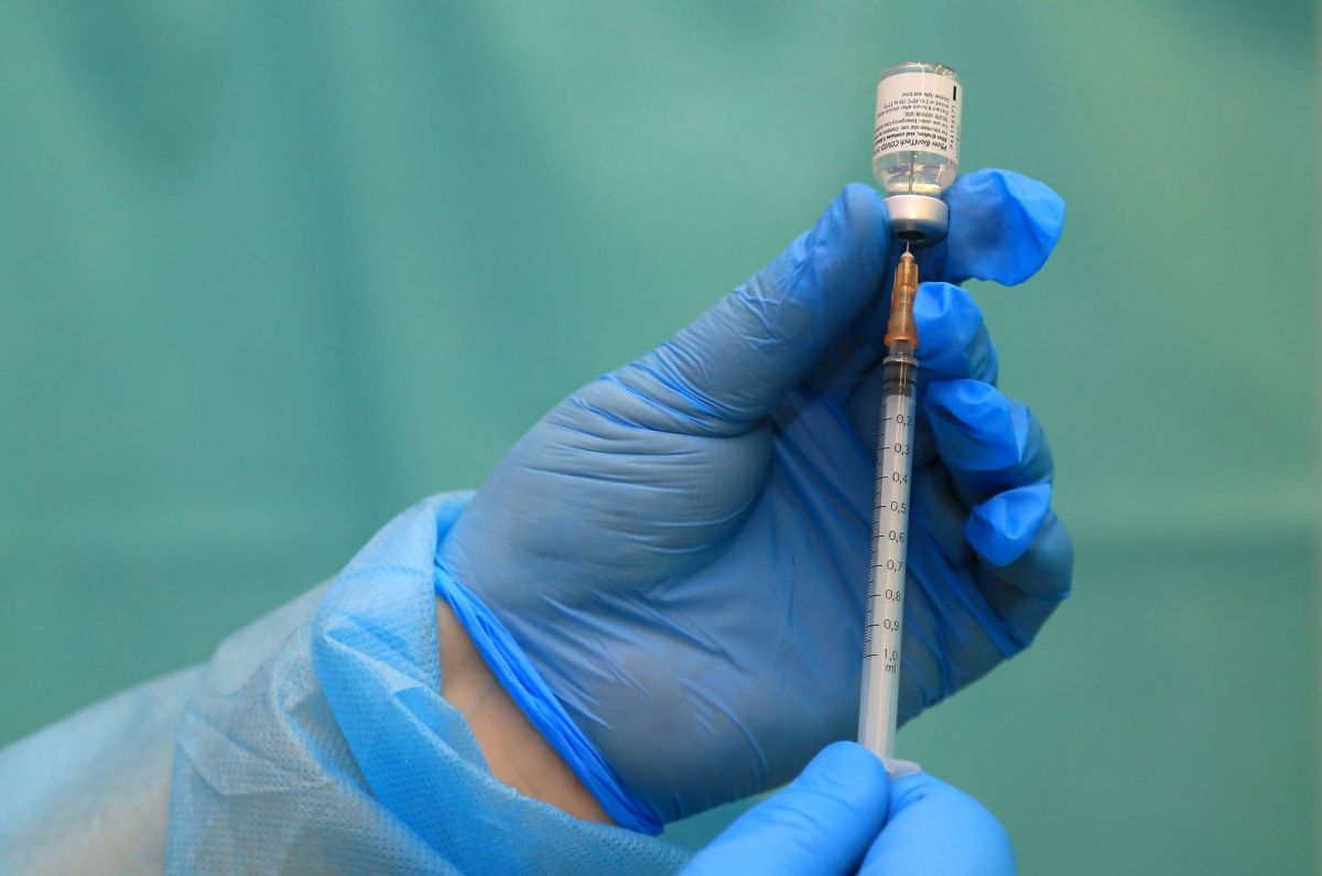 Efficacité maximale non garantie si la 2e injection est retardée, prévient BioNTech