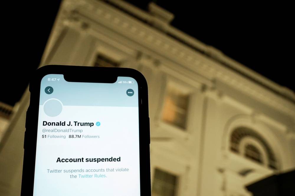 Twitter suspend le compte de Donald Trump de façon permanente