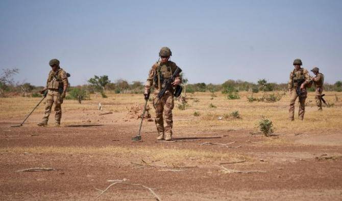 El-Qaëda revendique l'attentat suicide qui a blessé six soldats français