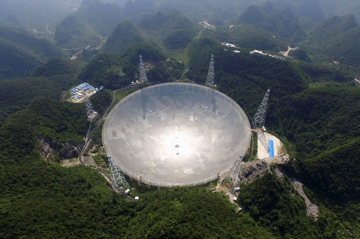 Avec son télescope géant, la Chine voit loin