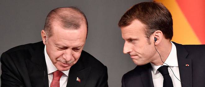 « Cher Tayyip » : Macron et Erdogan s’écrivent pour apaiser les tensions