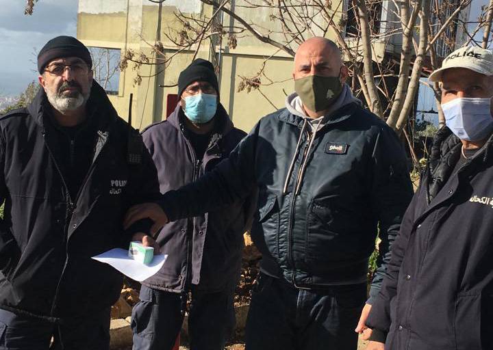 À Kahalé, des villageois solidaires livrent médicaments et respirateurs aux malades