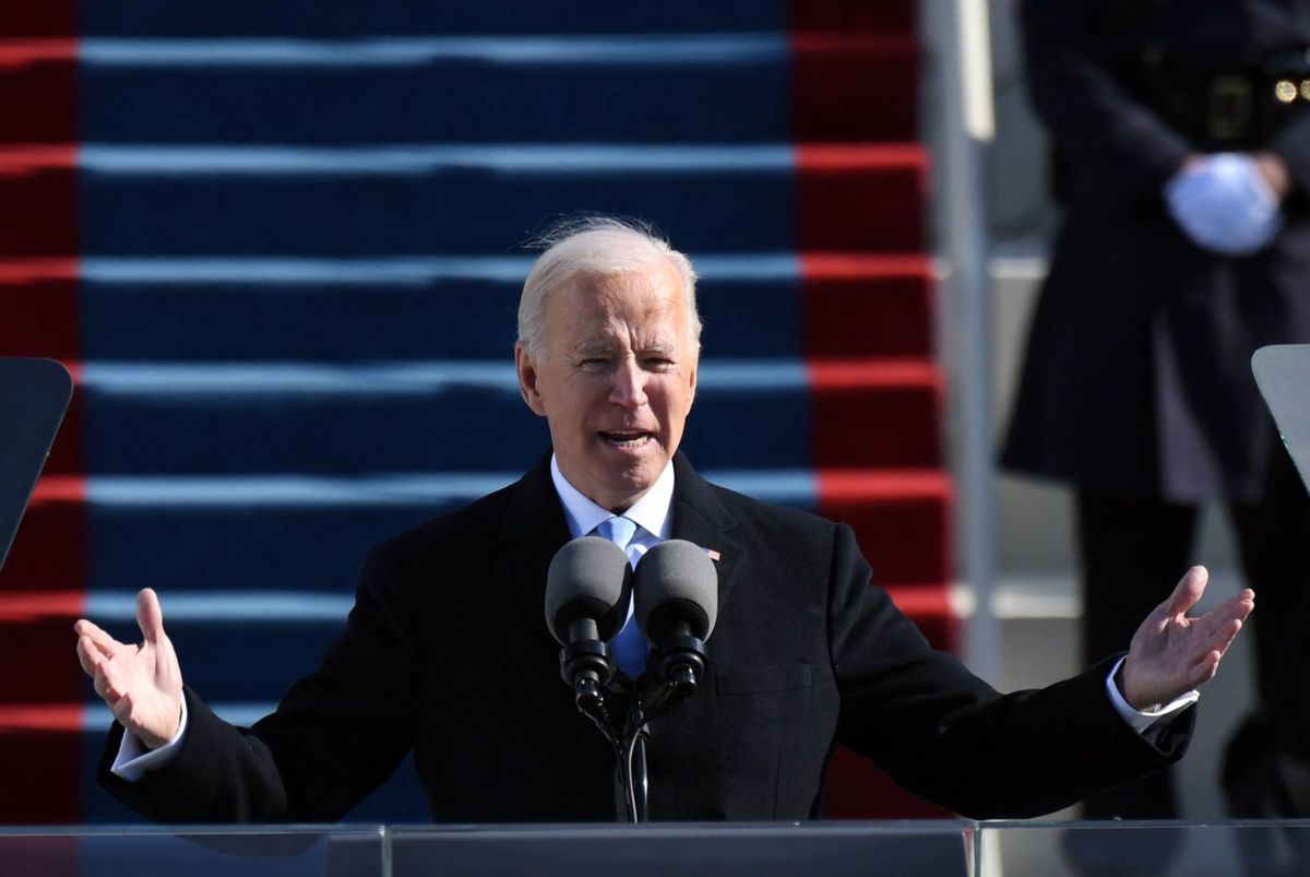 Joe Biden s’installe à la Maison-Blanche et appelle l’Amérique à « l’unité »