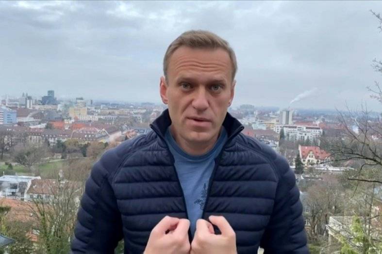 Navalny dénonce une 