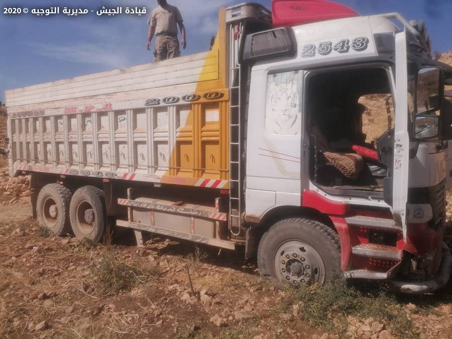 Contrebande : les FSI saisissent quatre camions-citernes de mazout près de la frontière syrienne