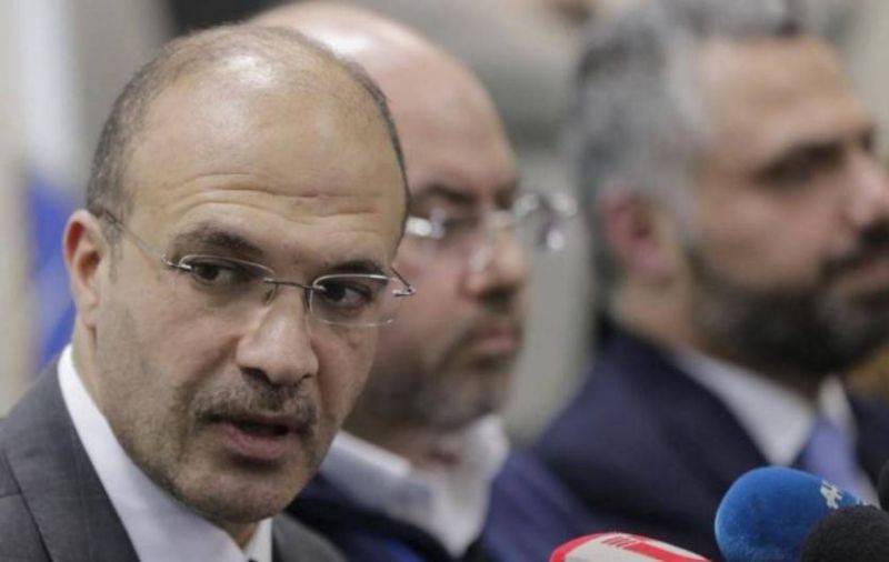 Hassan signe le contrat final avec Pfizer, 2.100.000 vaccins arriveront progressivement à partir de février