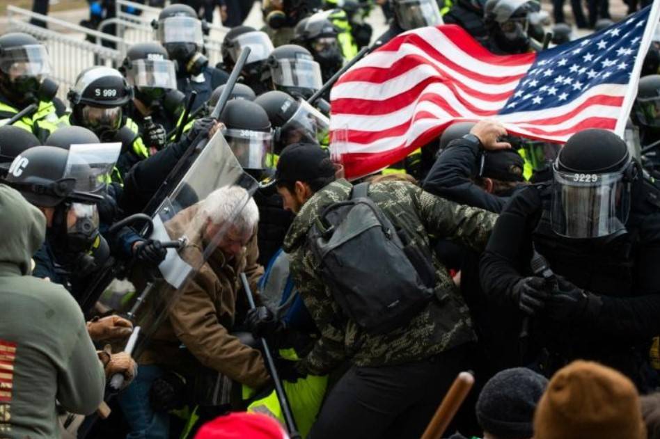Les questions se multiplient sur le caractère spontané de l'assaut contre le Capitole