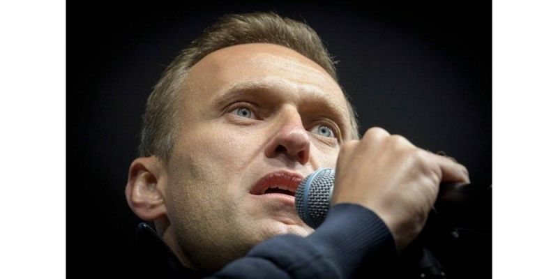Incarcéré, l'opposant Navalny appelle les Russes à 