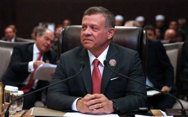 Le roi jordanien reproche à Israël de ne pas mener une campagne de vaccination pour les Palestiniens