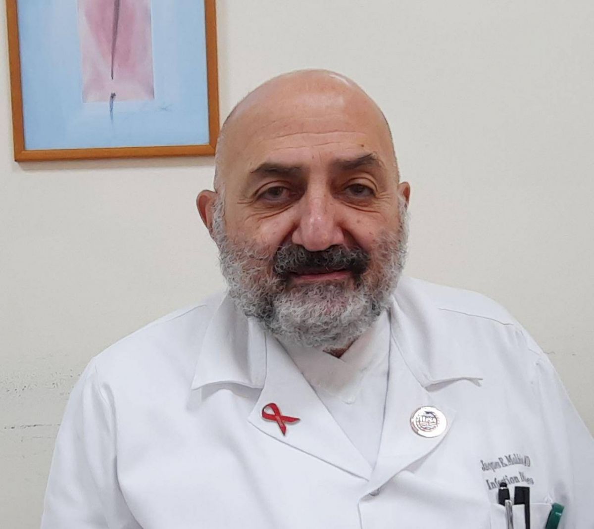 Jacques Mokhbat : L’impact de l’épidémie sur la santé va au-delà des chiffres annoncés au quotidien Jacques Mokhbat : L’impact de l’épidémie sur la santé va au-delà des chiffres annoncés au quotidien