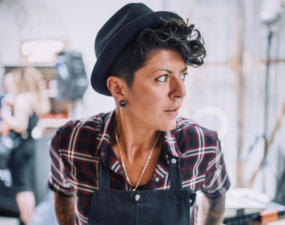 Chantal Tabet,  la chef au chapeau