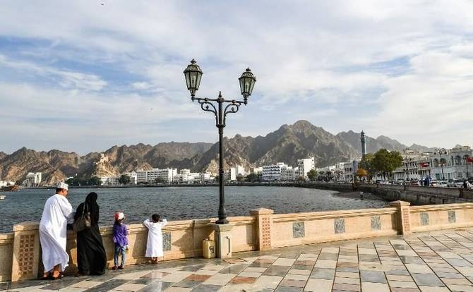 Oman exclut les travailleurs étrangers de plusieurs secteurs d'activité