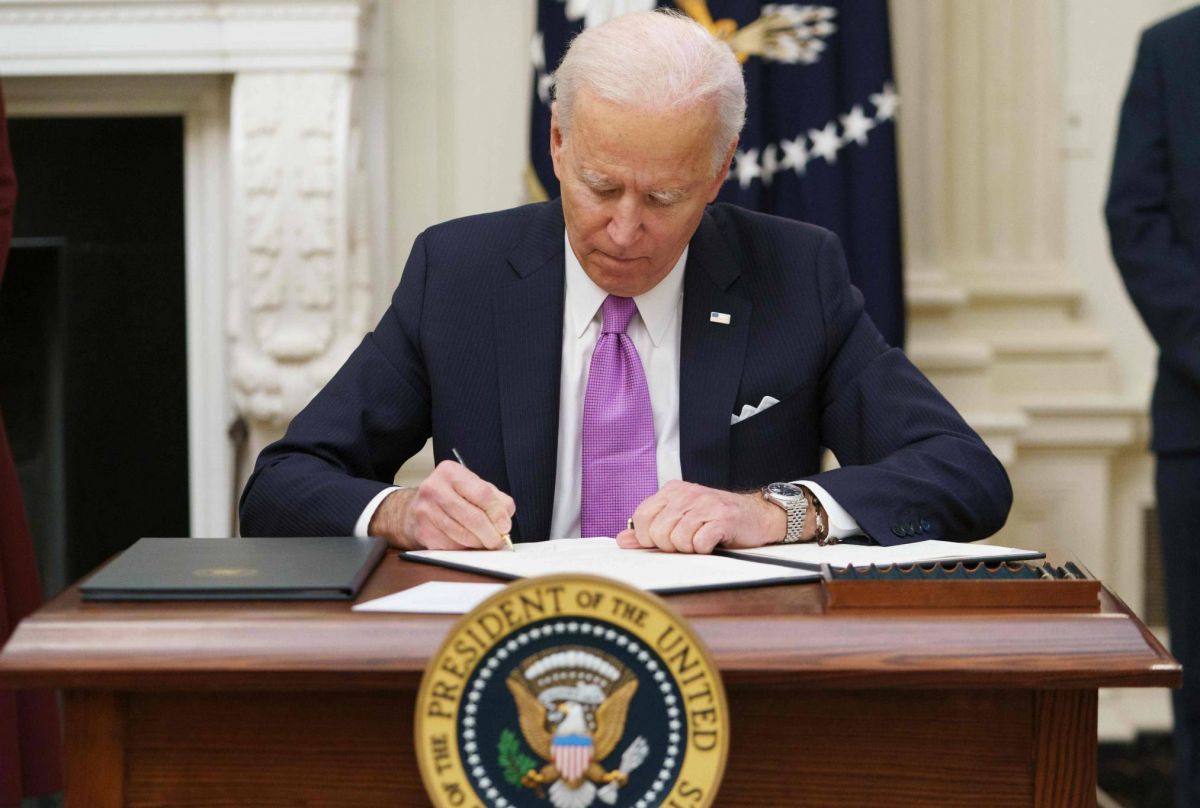 Biden s'attaque à la crise alimentaire affectant des millions d'Américains