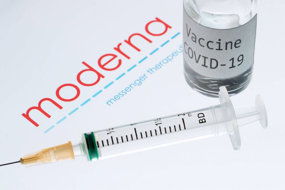 Vaccin Moderna : jusqu'à 6 semaines entre les deux injections, préconisent des experts de l'OMS