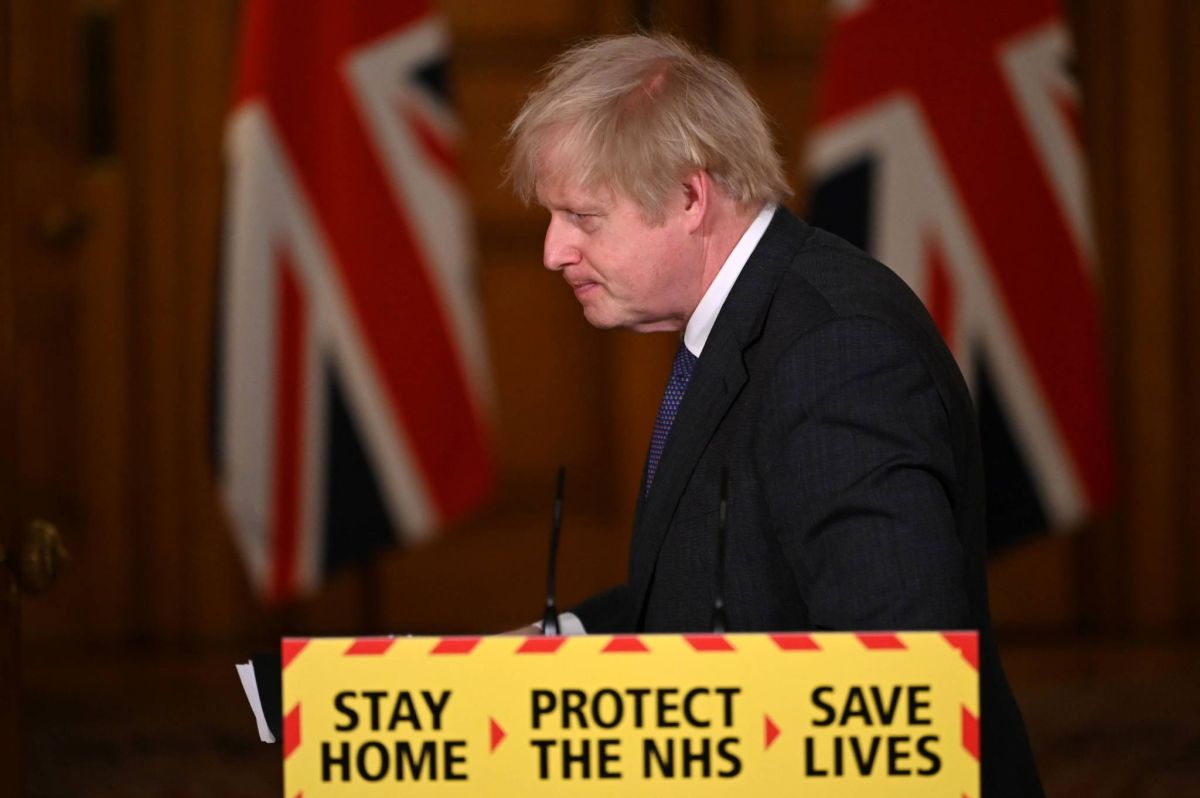 Le variant britannique plus mortel, la Belgique interdit les voyages