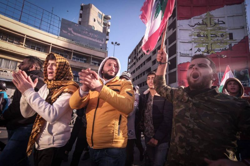 Des manifestants de tout le Liban affluent à Tripoli en signe de solidarité