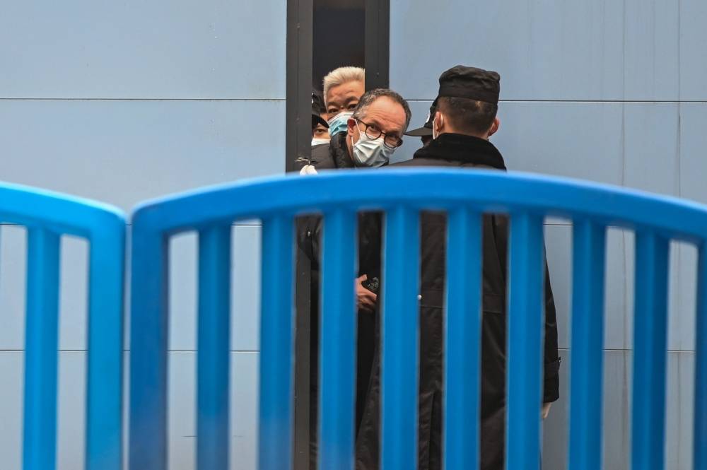 Les experts de l'OMS visitent le marché Huanan de Wuhan, premier foyer de l'épidémie