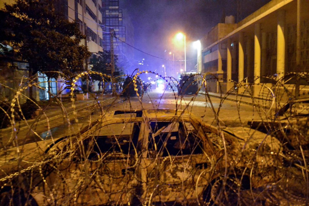 Protests persist, lockdown decision, Michel Murr dies: Everything you need to know this Monday Protests persist, lockdown decision, Michel Murr dies: Everything you need to know this Monday