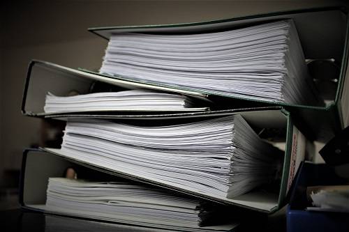 Obligations de faire non susceptibles d’exécution.
Des mécanismes d’exécution défectueux Obligations de faire non susceptibles d’exécution.
Des mécanismes d’exécution défectueux