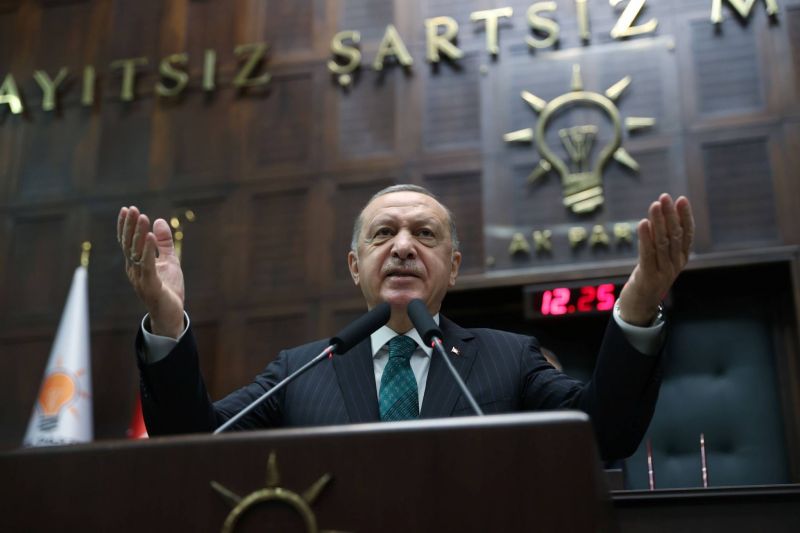Erdogan veut une nouvelle Constitution, l’opposition se méfie