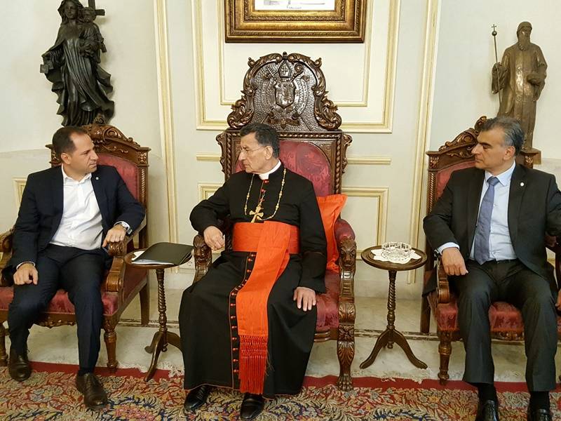 Depuis Bkerké, Samy Gemayel appuie l'appel de Raï