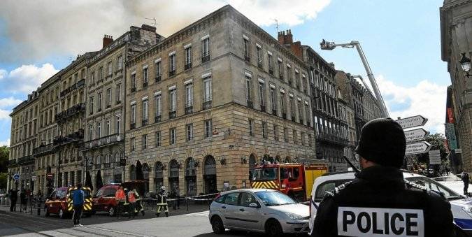 Explosion dans un immeuble de Bordeaux, un blessé grave, deux disparus