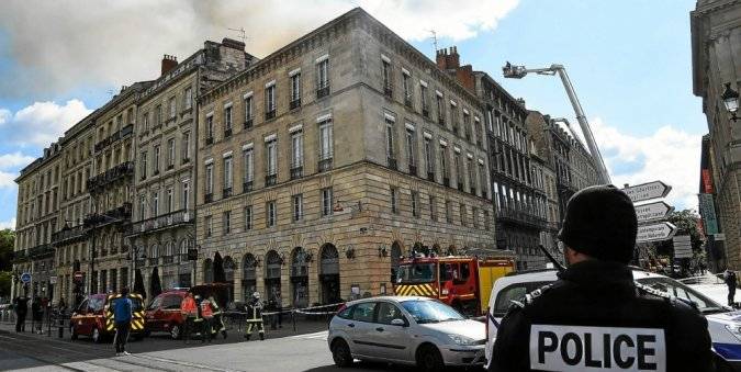 Explosion dans un immeuble de Bordeaux, un blessé grave, deux disparus