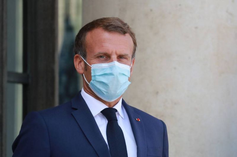 Macron propose que l'Occident livre très vite 13 millions de doses à l'Afrique