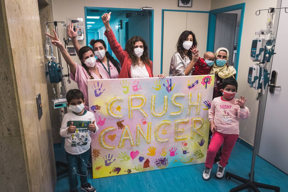 « Vaincre le cancer », un collage réalisé par l’ONG Chance pour sensibiliser au cancer de l’enfant