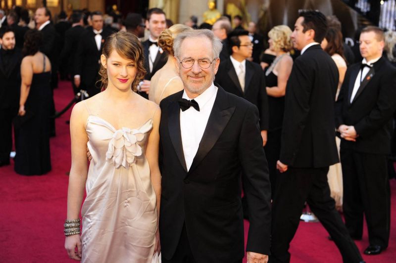 Buzzy Lee, fille de Steven Spielberg, crève l’écran