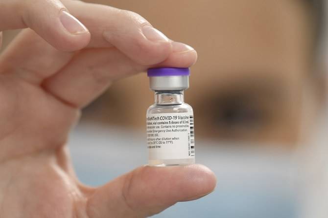 La vaccination accélère, inégale entre pays riches et pauvres La vaccination accélère, inégale entre pays riches et pauvres